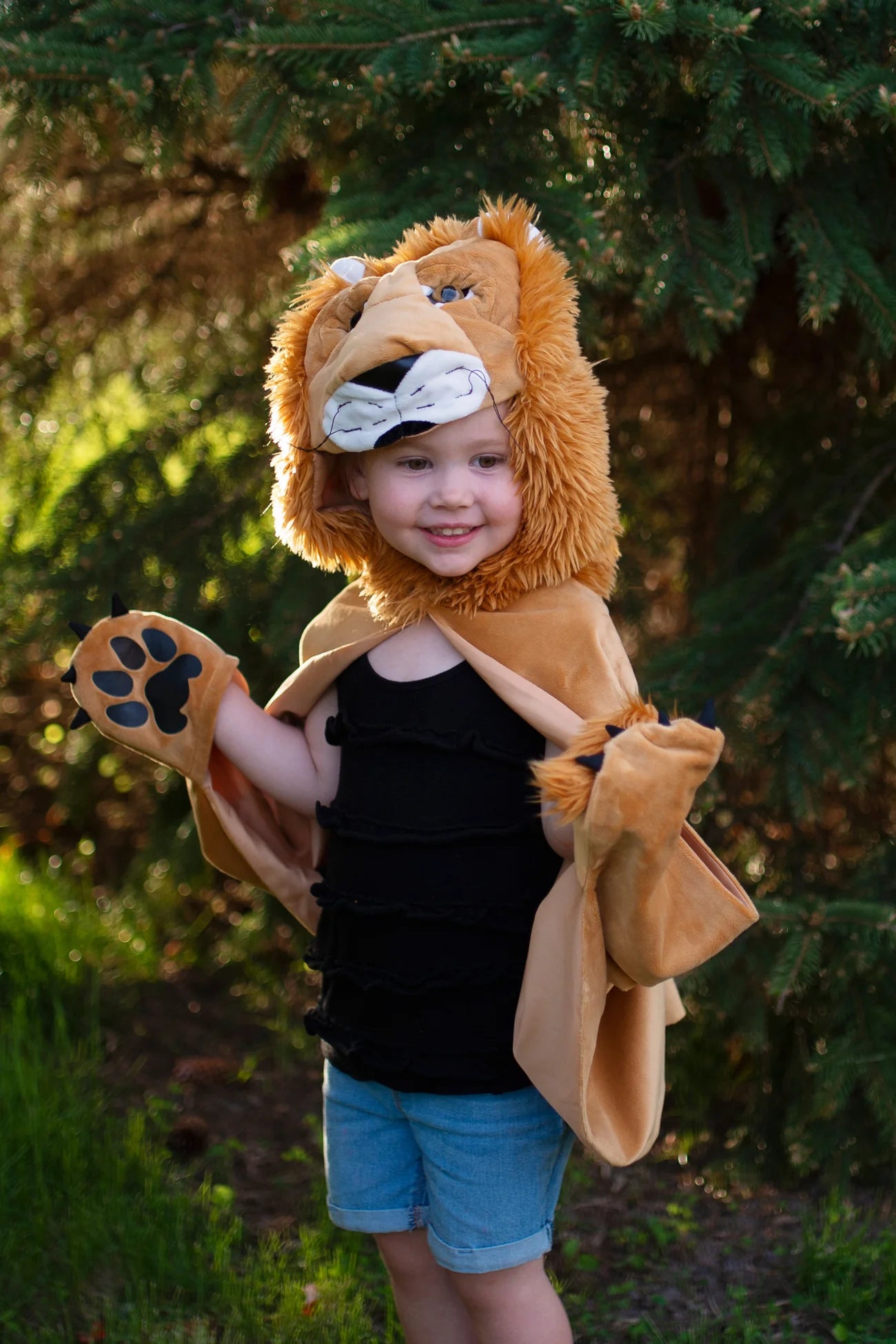 Get ready to rule the jungle in our Woodland Storybook Lion Cape. Little lions will love this soft and cuddly cape complete with lion hood and built-in-paws.