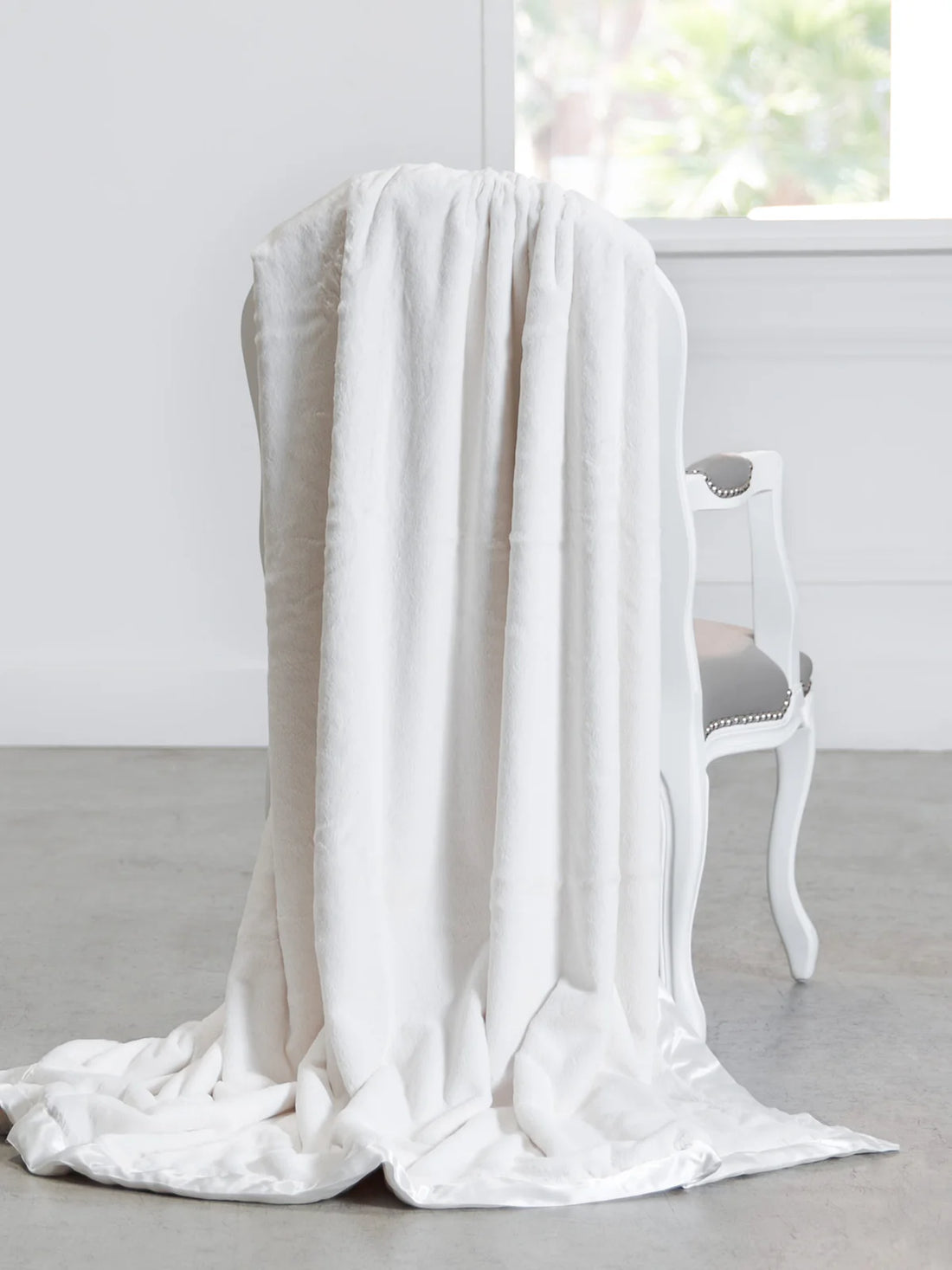 Large Luxe Blanket