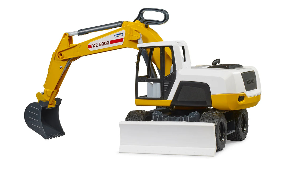 Roadmax Excavator