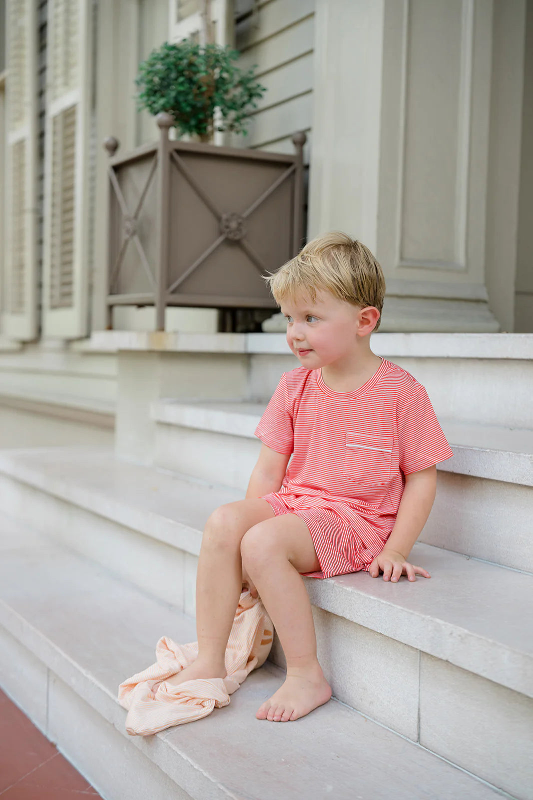 Mini-Stripe Shorts &amp; T-Shirt Set